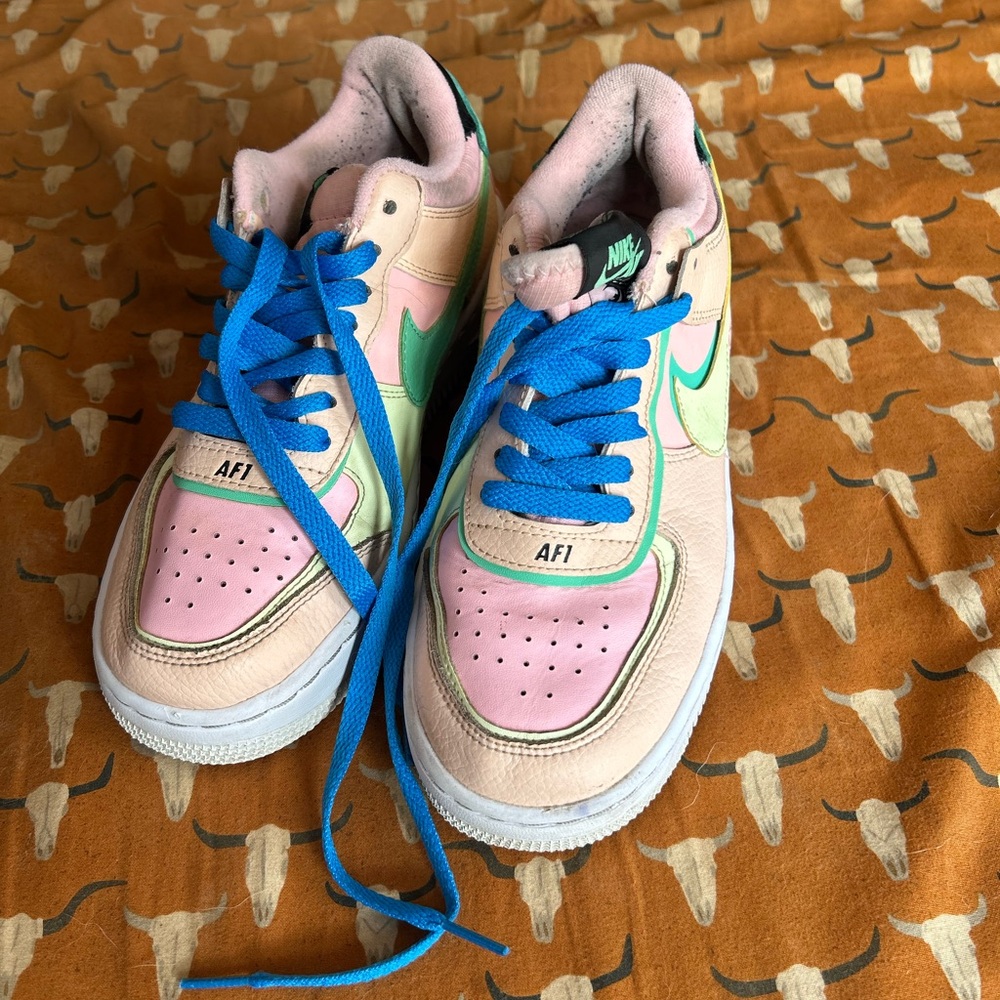 Nike Pink and Green Sneakers Retro Low-Top Style